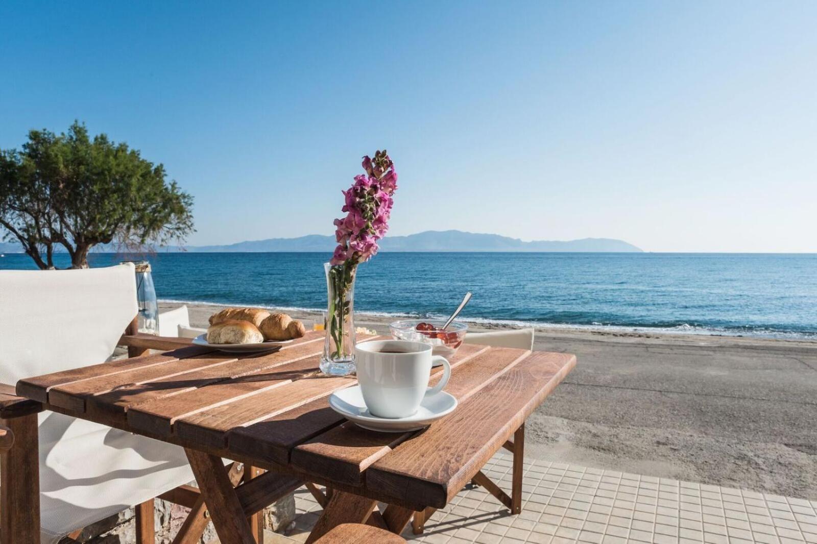 Agia Pelagia  Anesis Hotel מראה חיצוני תמונה