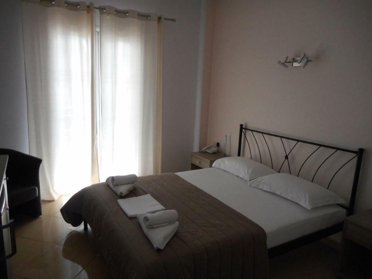 Agia Pelagia  Anesis Hotel מראה חיצוני תמונה