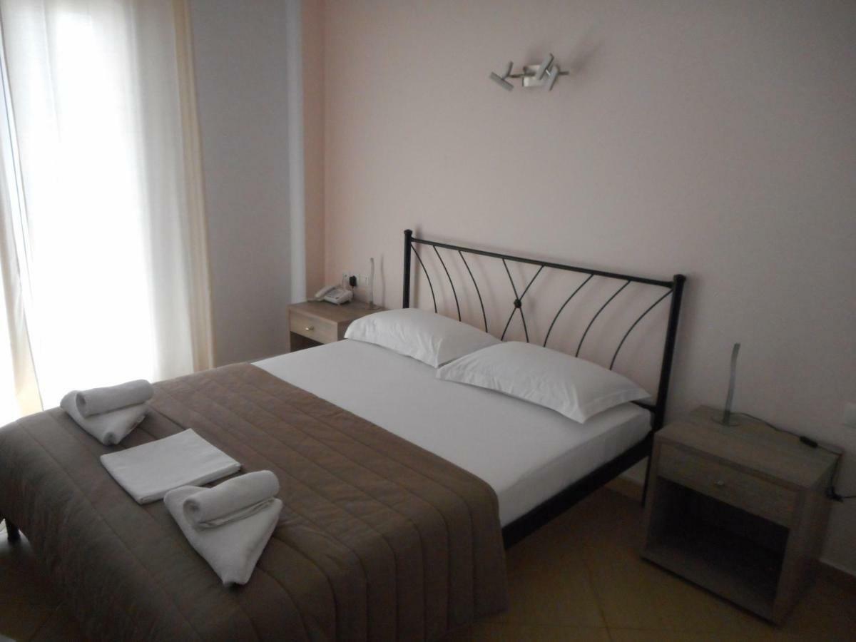 Agia Pelagia  Anesis Hotel מראה חיצוני תמונה